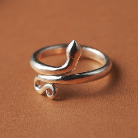 Consecrated Silver Ring (Snake Ring / Sarpasutra)