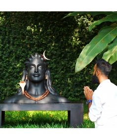 The Adiyogi statue, 2 feet 5 inches in height