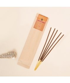 Earth Incense/Agarbatti (Pack of 10 Sticks). Organic. Chemical and toxin Free. Long lasting fragrance.