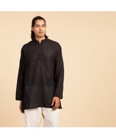 Isha Life Men’s Cotton Hemp Kurta. Black. Full sleeves. Minimalist design. Natural fibers