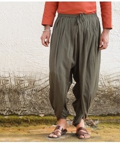 Isha’s signature. Ready to wear Unisex Dhoti Pants (Olive) / Panchakacham. Easy to pull on. Versatile. Comfortable for both casual and formal wear.